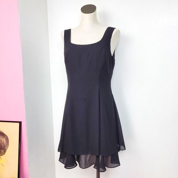 Vintage 90s Black Layered Sleeveless Fit & Flare Dress - Picture 4 of 8